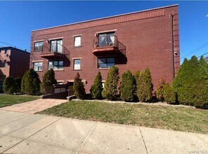 Building Photo - 212-15 43rd Ave
