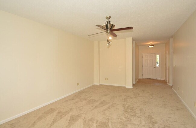 Foto del edificio - 15156 War Emblem Dr