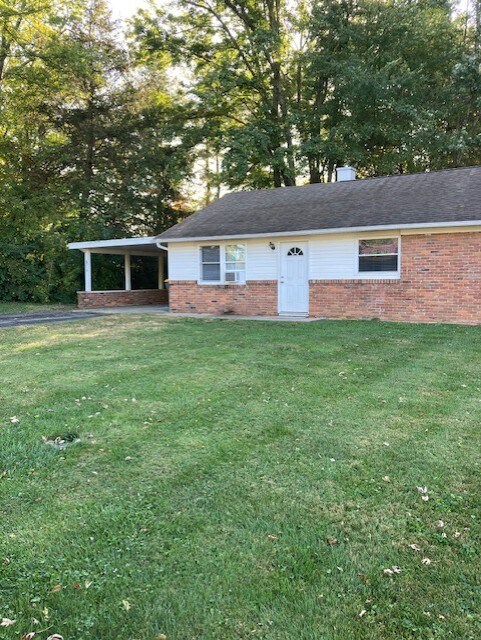 Building Photo - 4310 E Deckard Dr