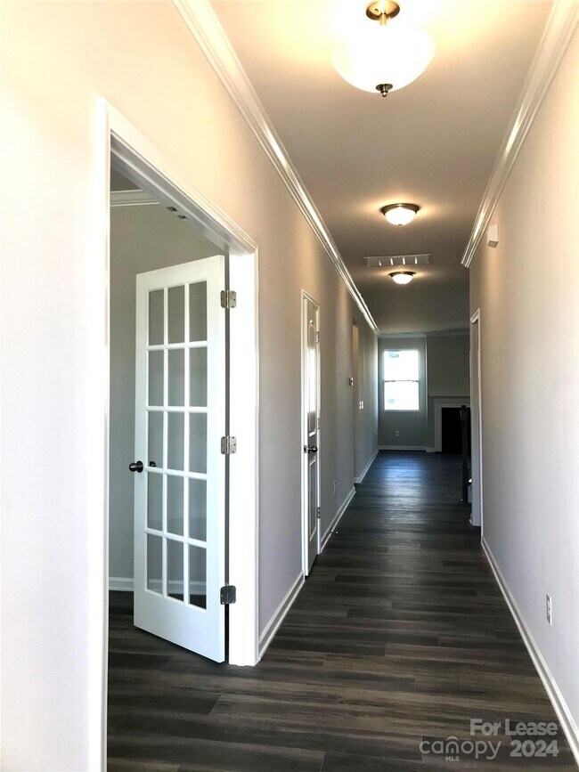 Foto del edificio - 16049 Fieldstone Trace