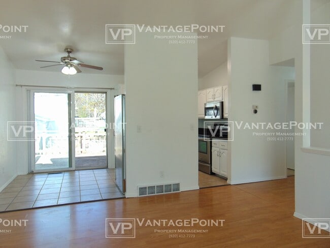 Building Photo - 433 S Kensington Dr