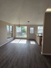 Building Photo - 2405 Shinnery Oak Dr