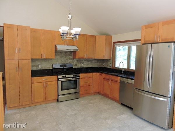 Foto del edificio - 3 br, 2.5 bath House - 83 Buchanan