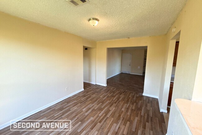 Foto del edificio - 11618 Roandale Dr