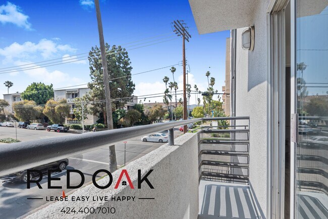 Foto del edificio - ~1 Month FREE~ Beautiful Two Bedroom with ...