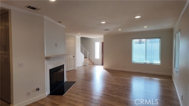 Building Photo - 700 Golden Springs Dr