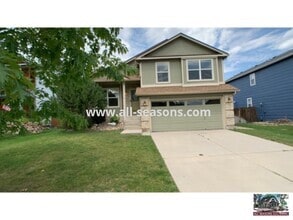 Building Photo - 1334 Canoe Creek Dr N