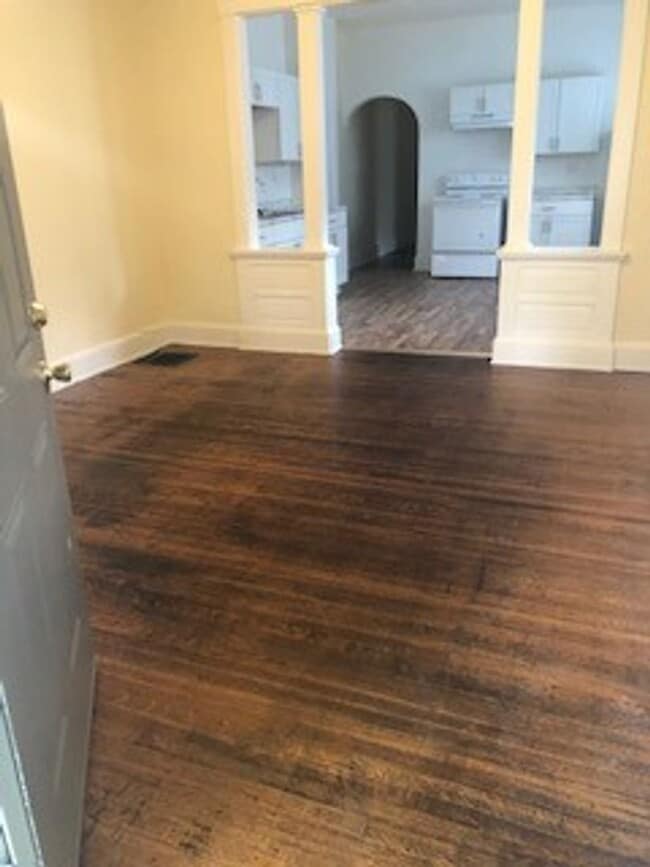 Photo - 239 N Tacoma Ave House