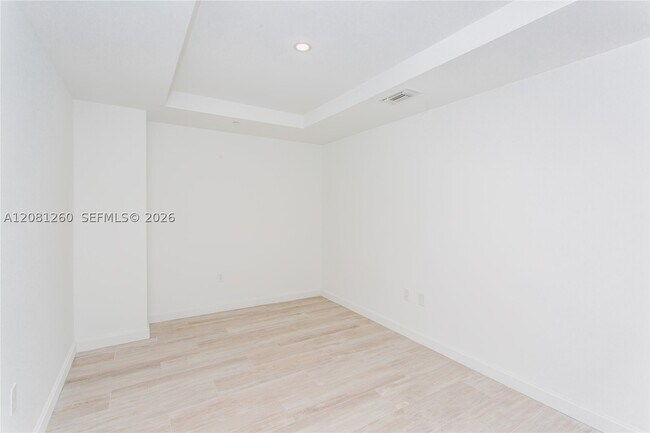 Foto del edificio - 45 SW 9th St
