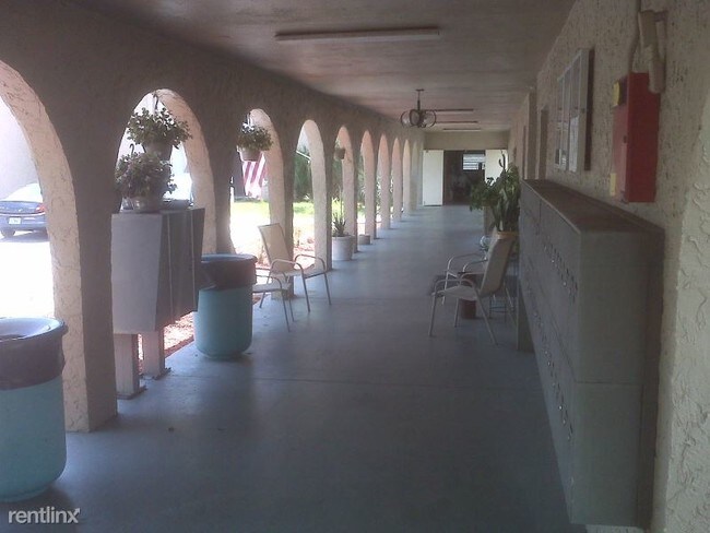 Foto del edificio - 3 br, 2 bath Apartment - 660 Beltrees St