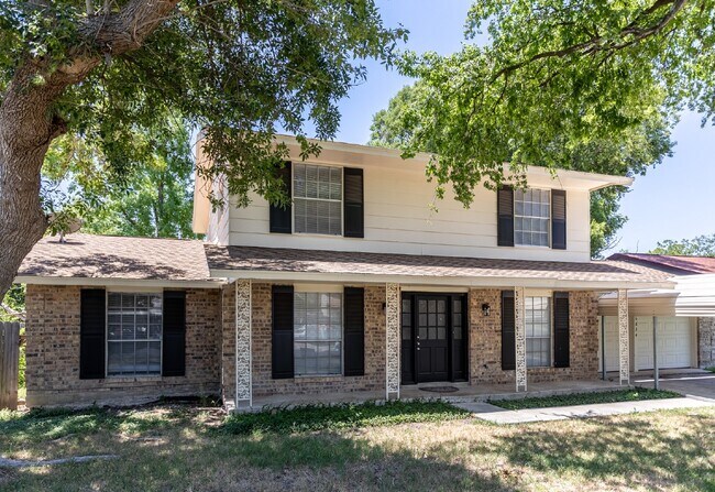 Building Photo - 6834 Leyland Dr