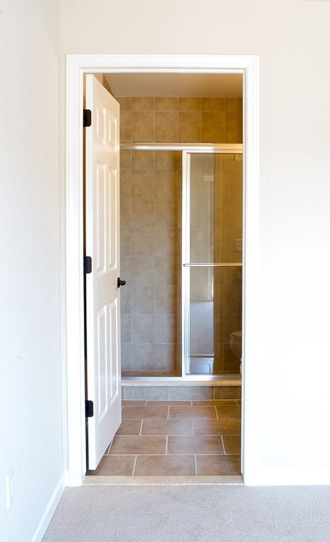 Building Photo - 8266 Promenade Cir