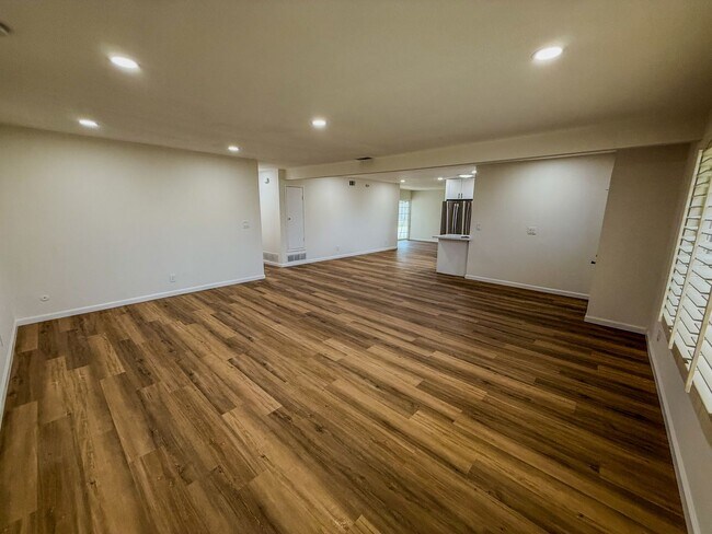 Foto del edificio - Beautifully remodeled home in imperial Beach