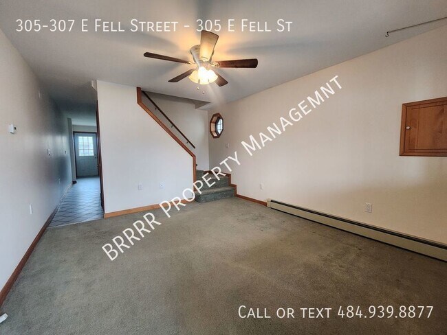 Foto del edificio - Summit Hill 2 bedroom 1 bathroom apartment