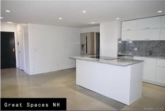 Building Photo - 55 Trumbull St