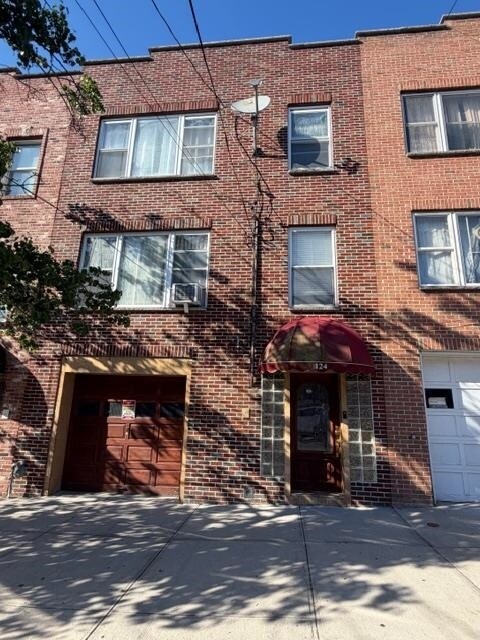 Building Photo - 124 64th St