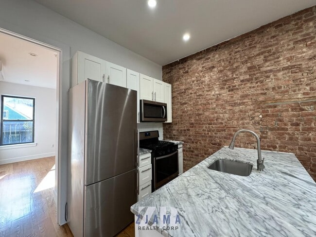 Building Photo - 1382 Flatbush Ave