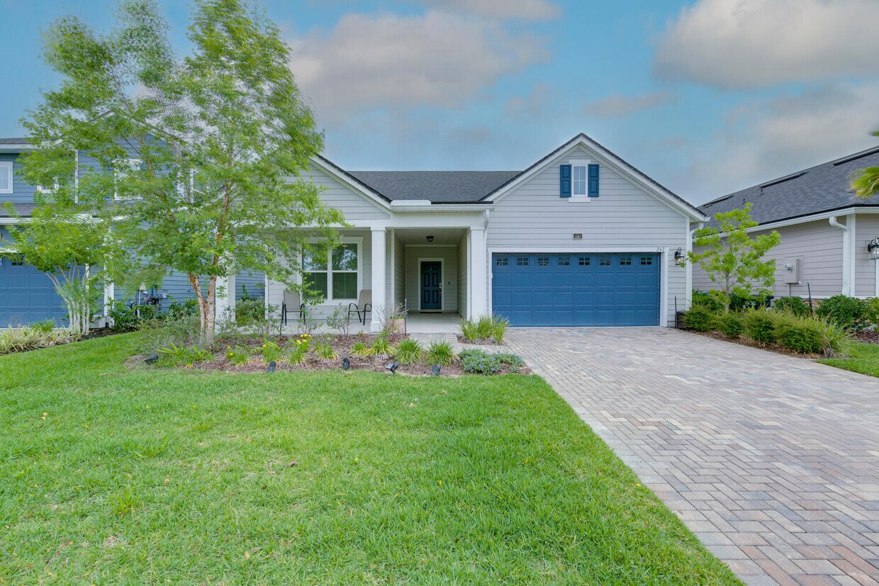 Foto principal - 247 Beale Ave