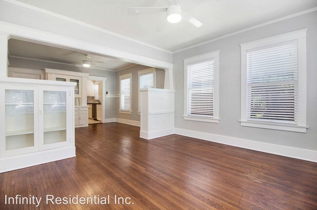 Foto del edificio - 1316 E 3rd St