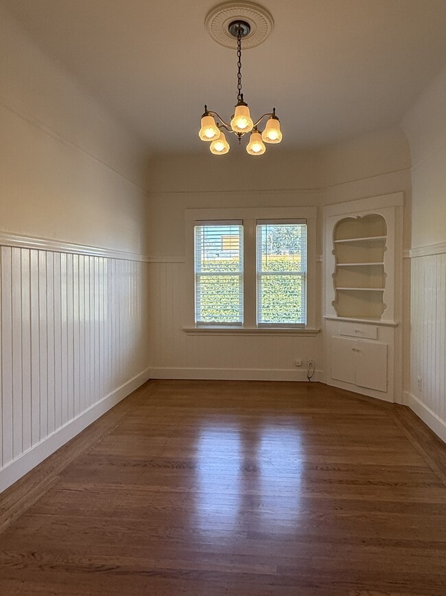 Building Photo - 4116 Adeline St