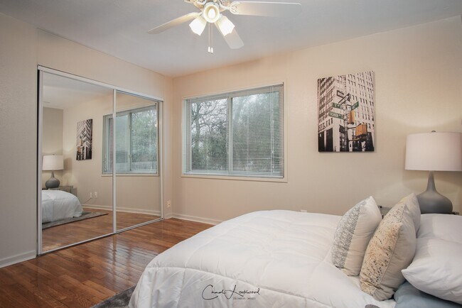 Foto del edificio - Broadmoor Subdivision **$300 OFF 1ST MONTH SPECIAL**