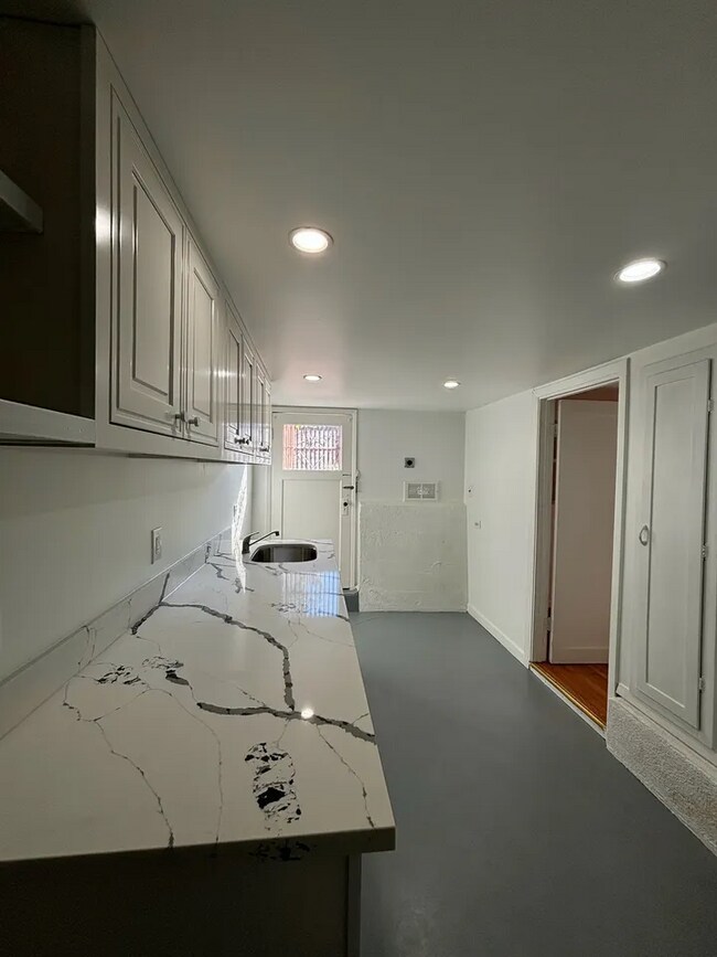 Foto del edificio - 207 Woodrow St