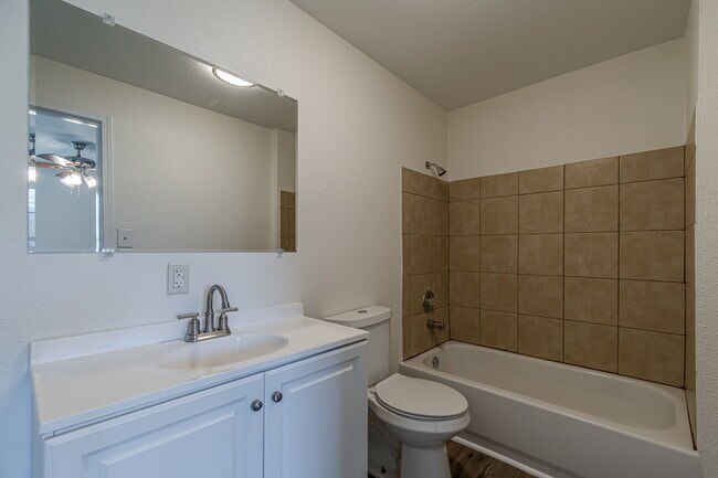 Foto del edificio - 509 Brown Ave