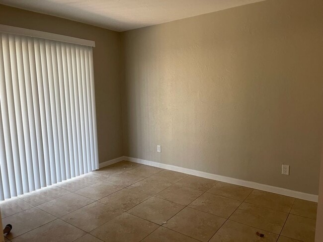 Foto del edificio - 608 SE 46th Ln