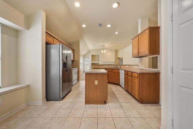 Building Photo - 146 S Veranda Ridge Dr