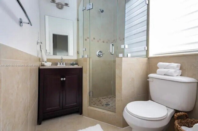 Foto del edificio - 15566 SW 13TH Ter