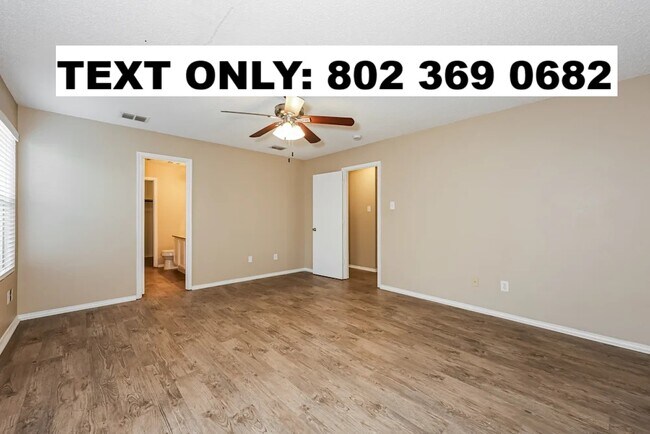 Building Photo - 2916 Barberini Dr