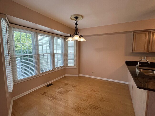 Dining Room with Bay windows - 4891 Turnberry Dr