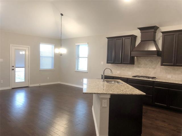 Foto del edificio - 2141 Lake Pine Dr
