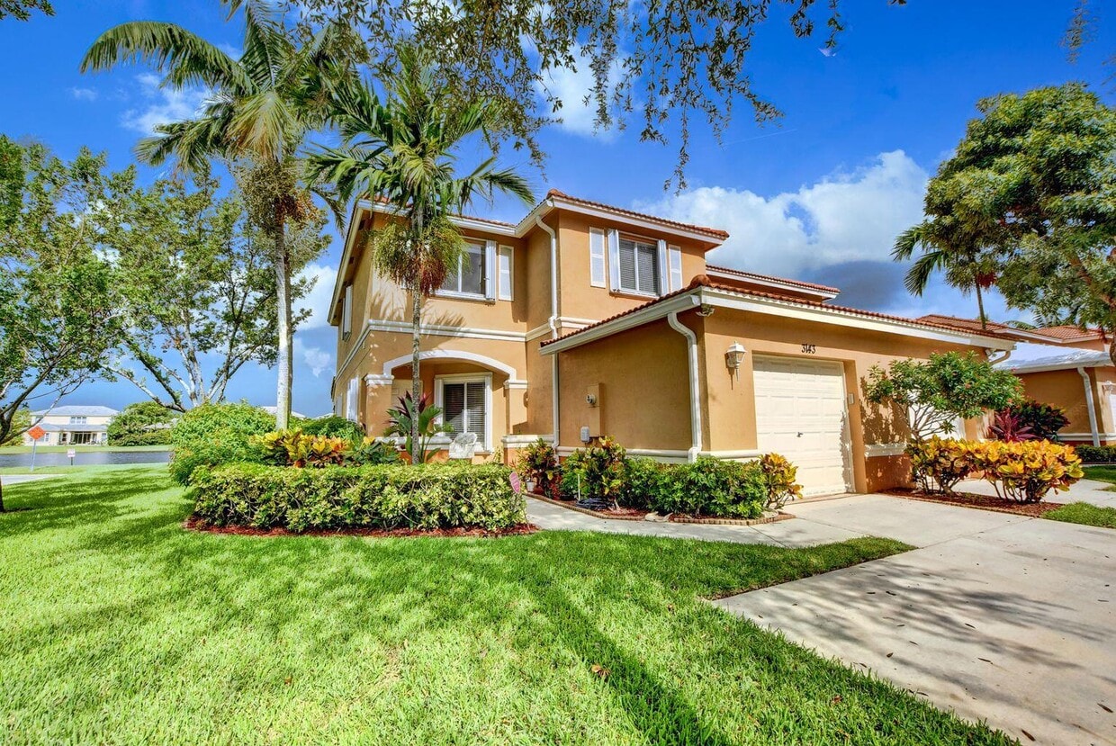 Foto principal - 3143 Osprey Ln