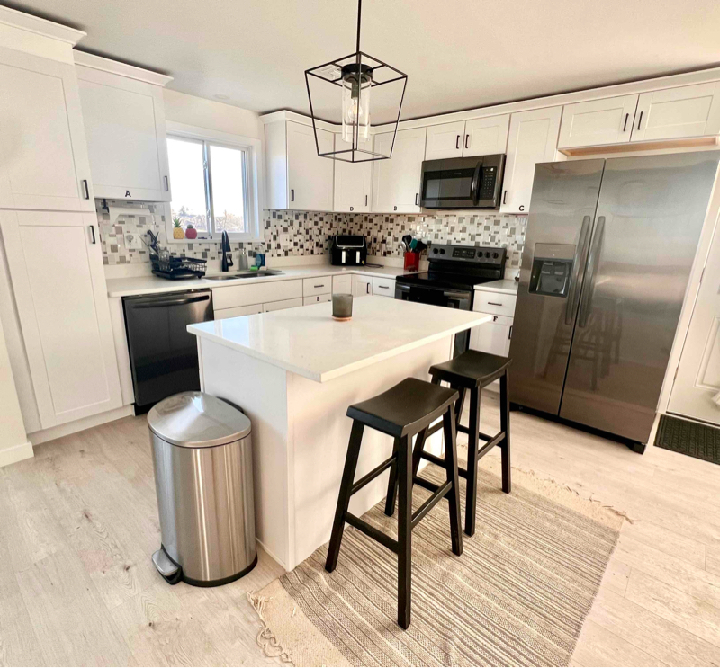 Foto principal - 8661 McDougal St