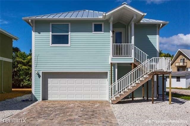 Building Photo - 255 Miramar St