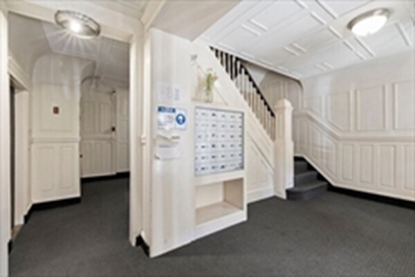 Foto del edificio - 164 Strathmore Rd