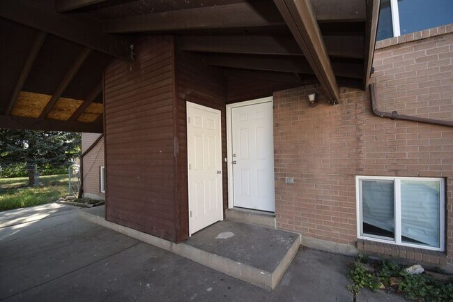 Building Photo - 4451 Dean Cir