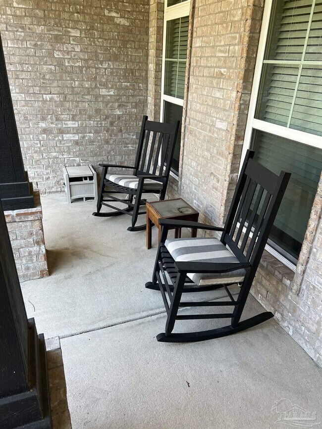 Foto del edificio - 5779 Dunbar Cir
