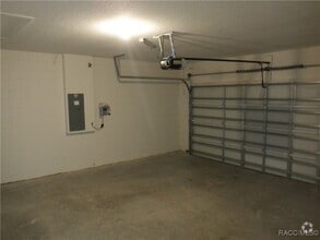 Building Photo - 449 W Salinger Ln