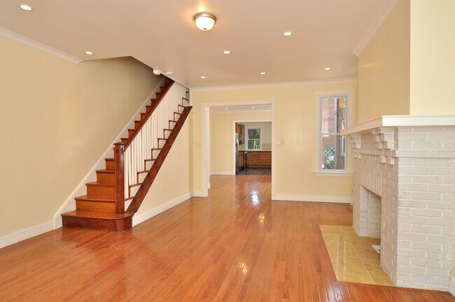 Foto del edificio - 4632 Locust St