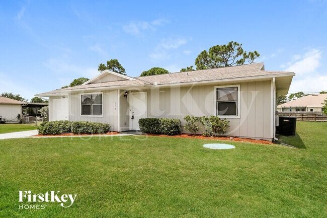 Foto del edificio - 710 NW Rainbow St