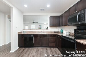 Foto del edificio - 11623 Blackmore Leap