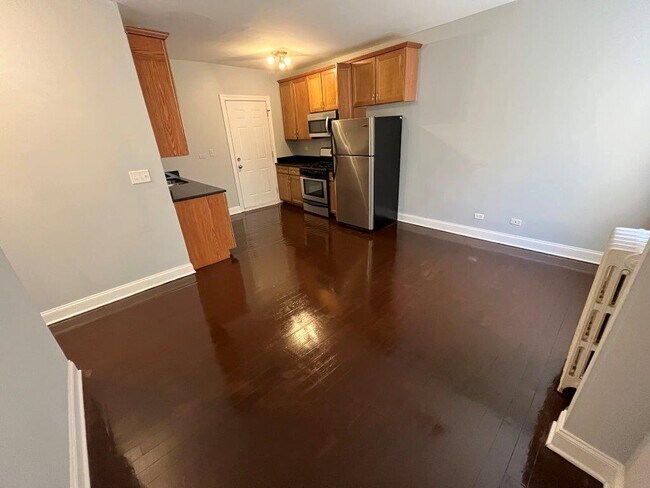 Building Photo - 4544 W George St