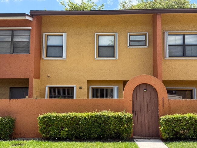 Building Photo - 4567 NW 90th Ave
