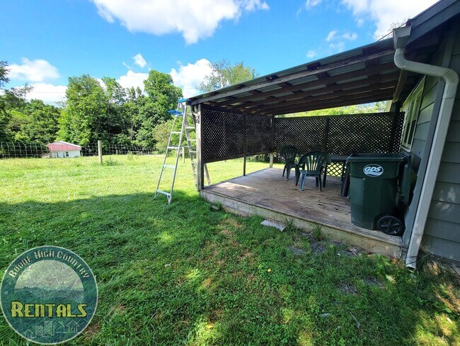 Foto del edificio - 2212 Silverstone-Zionville