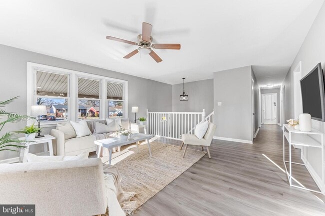 Foto del edificio - 713 Biddle Rd