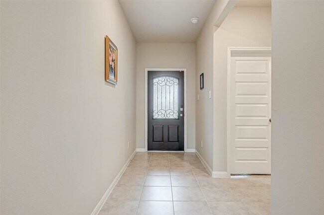 Foto del edificio - 3206 Dry Creek Dr