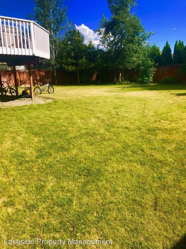 Foto del edificio - 4 br, 3 bath House - 2168 W Canfield Ave