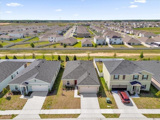 Building Photo - 4721 SW 83rd Lp